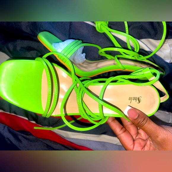 Lime Green Lace Up Open Toe Party Heels - Picture 4 of 4